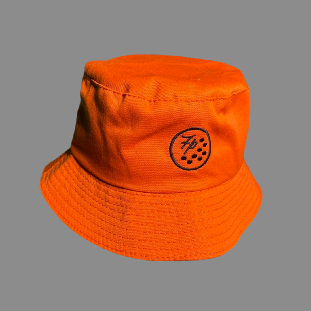 BUCKET HAT